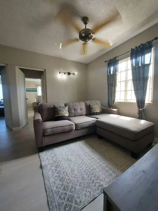 Modern Apartment At The Worthington Kingston 0*,  Jamaica